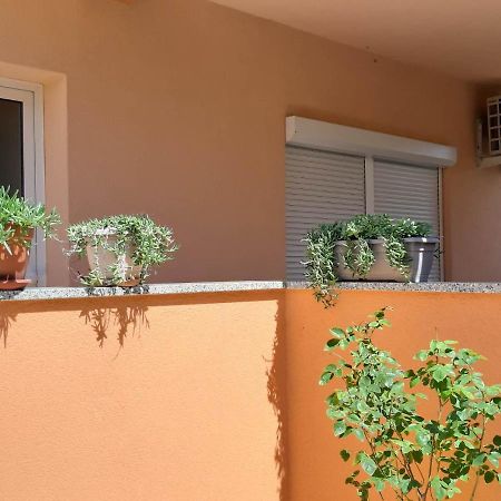 Apartman Dora Sukošan Exteriér fotografie