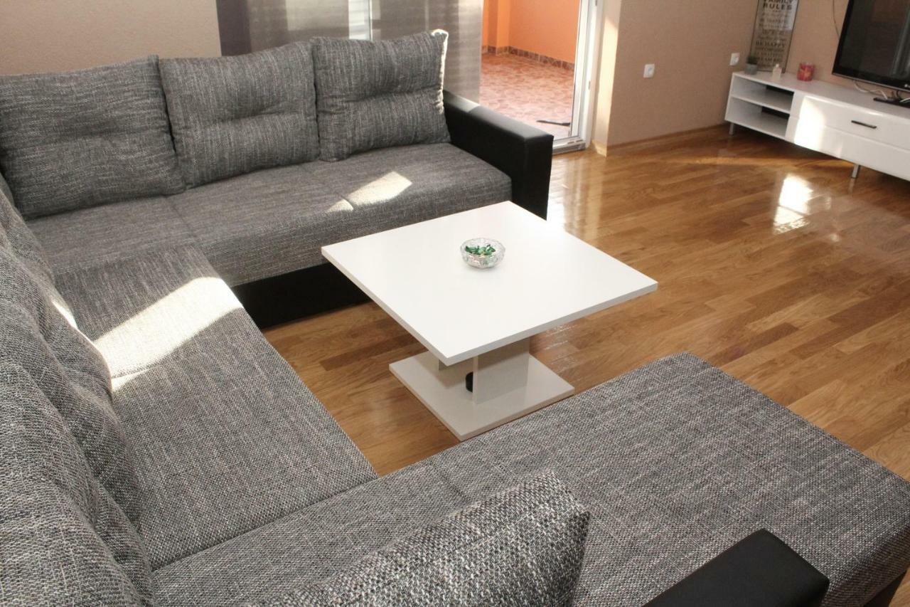 Apartman Dora Sukošan Exteriér fotografie